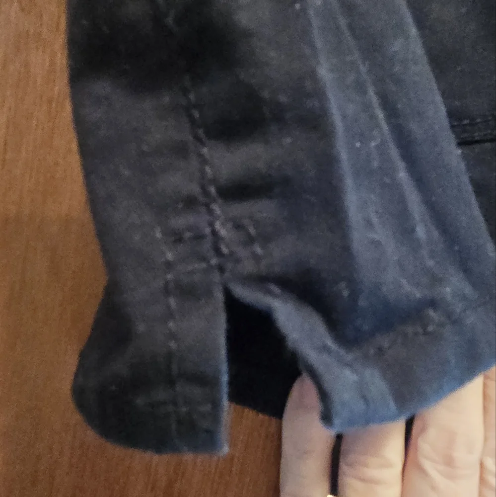 Faded Glory NWT Women's Black denim Shorts Sz4 - Picture 3 of 6